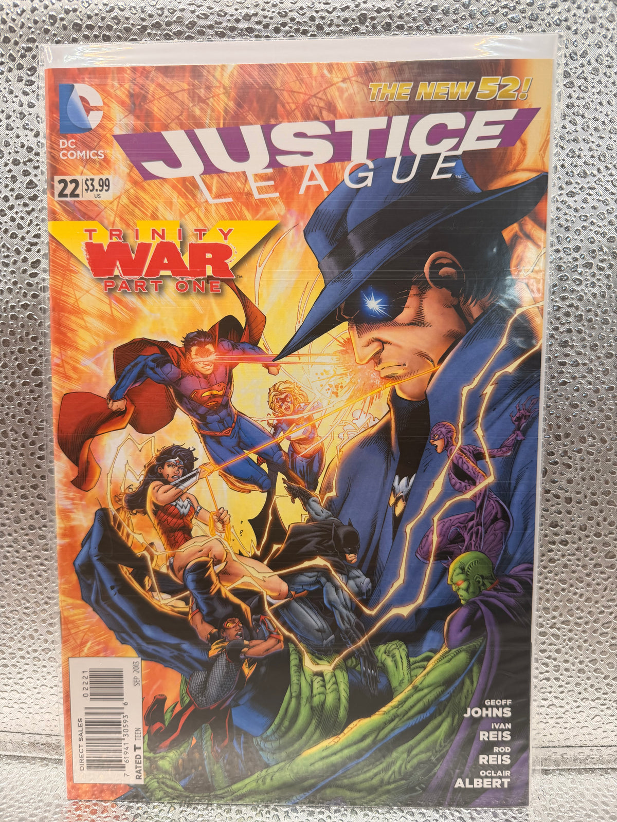 Justice League #22 Variant Cover (2013)